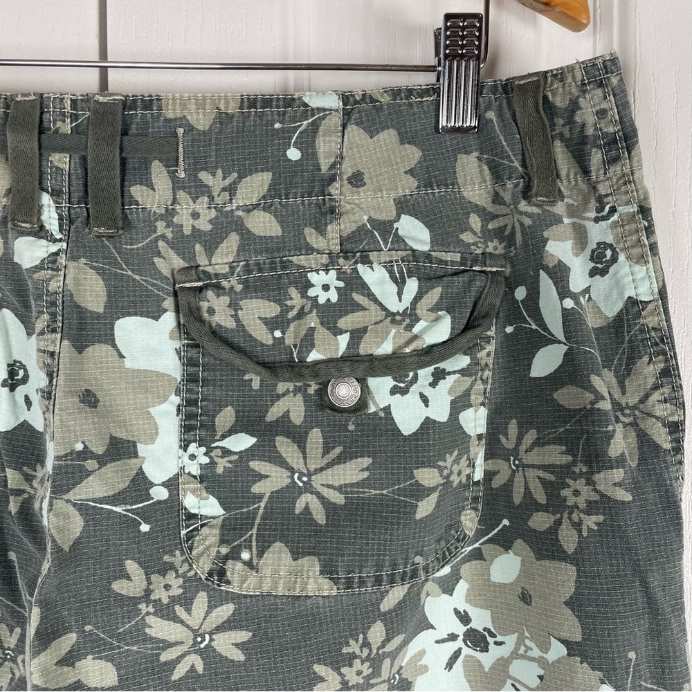 Y2K Gloria Vanderbilt Ripstop Floral Capri Pants Women’s 14 Green Utility Sporty - Picture 10 of 16